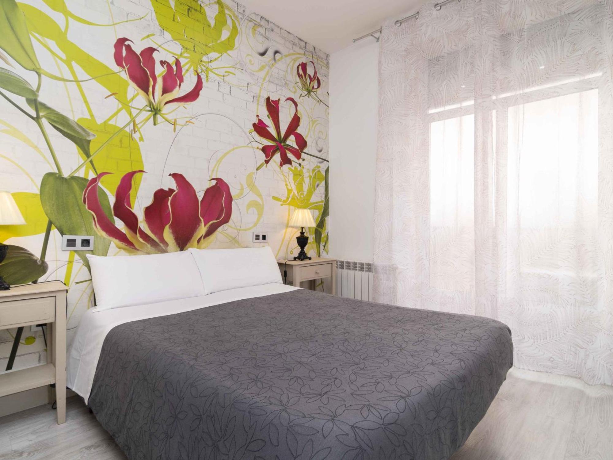 Pension Foster Мадрид Экстерьер фото