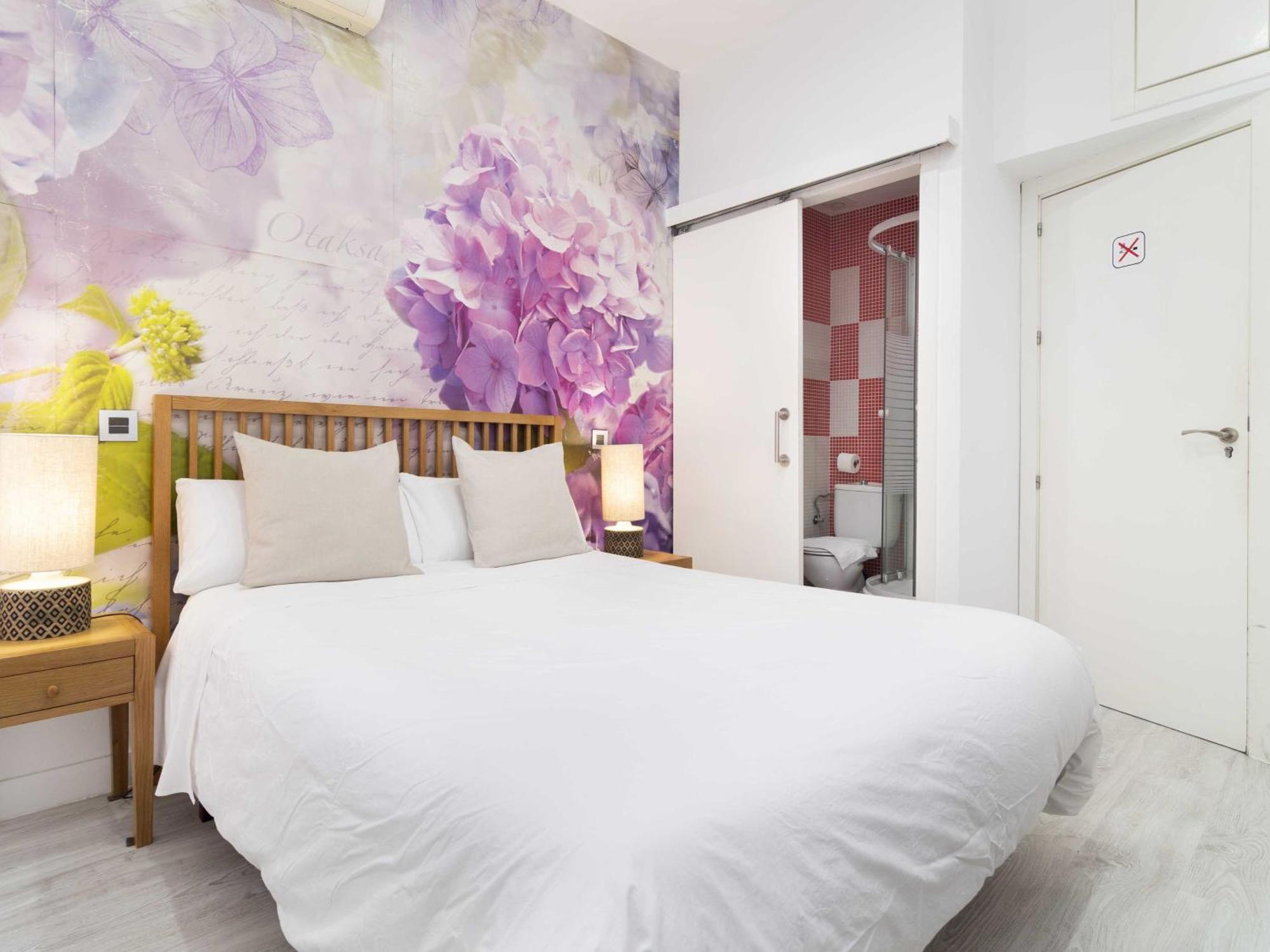 Pension Foster Мадрид Экстерьер фото